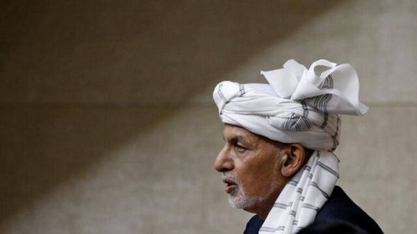لحظه خروج اشرف غنی از افغانستان و پیام عبدالله عبدالله